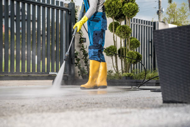 Best Gas Station Cleaning  in Spring Park, MN